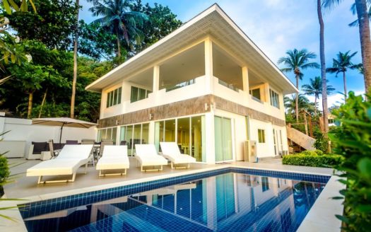 Beachfront Five Bedroom Pool Duplex