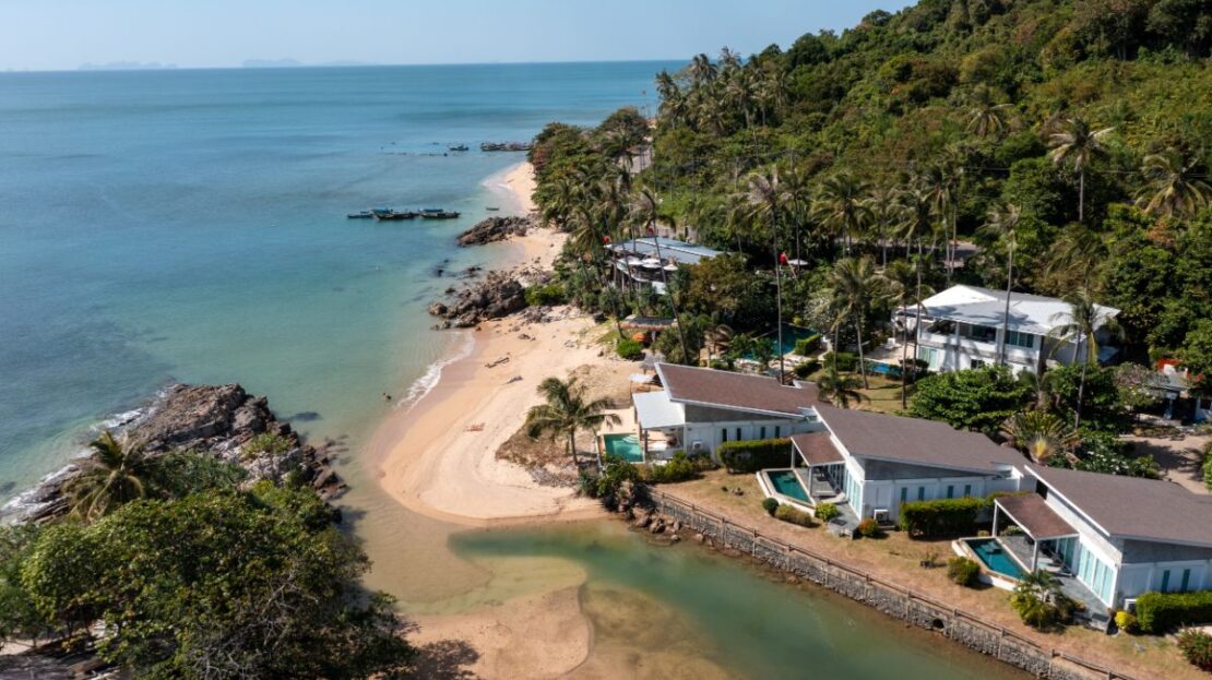 Coconut Bay Beach Front Apartment